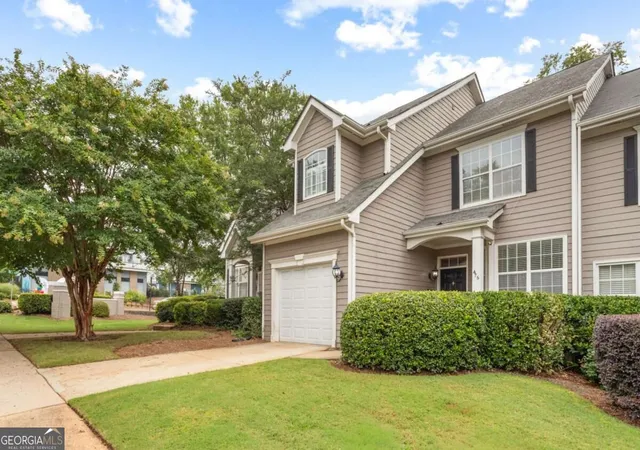 Photo 1 of Townhouse for sale at 476 Fraser St Se, Atlanta, GA 30312 | MLS# 10832689 | Listing updated on 2026-09-08