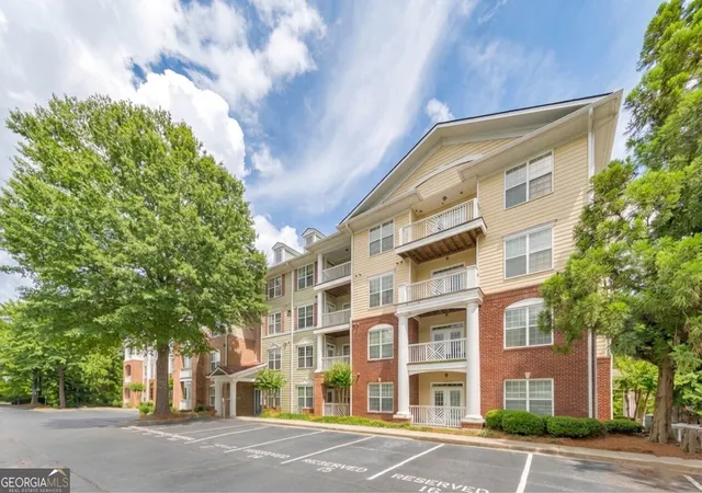 Homes for sale in Alpharetta, GA | 1965 Nocturne Dr #1208A, Alpharetta, GA 30009 | MLS# 10680619