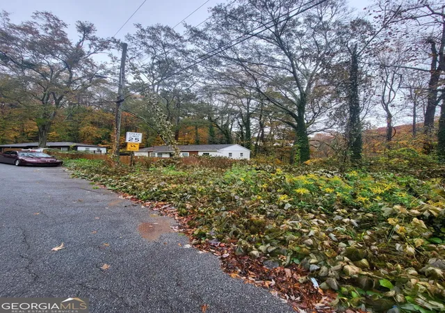 Photo 2 of Land for sale at 0 Swallow Cir Se, Atlanta, GA 30315 | MLS# 10664480 | Listing updated on 2026-01-16