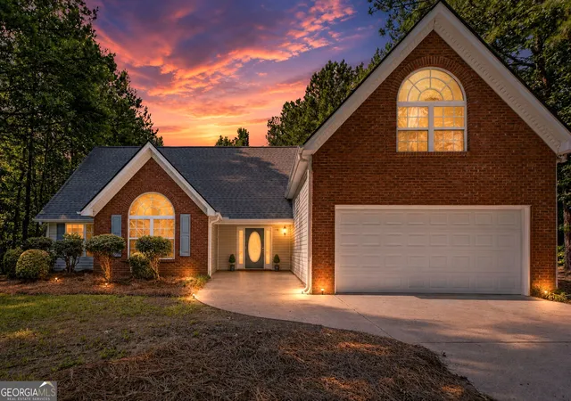 1st image of 209 Chinns Way, Hampton, GA 30228 | MLS# 10790250