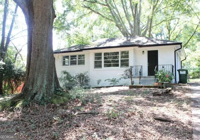 Photo 1 of Single family home for sale at 5565 Cypress Dr, Forest Park, GA 30297 | MLS# 10830950 | Listing updated on 2026-09-24