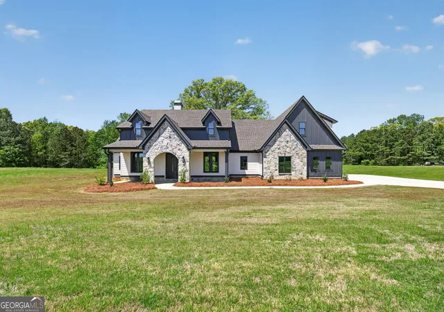 Homes for sale in Buchanan, GA | 728 Lake Circle Rd, Buchanan, GA 30113 | MLS# 10725991