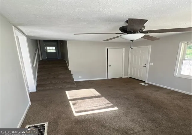 Photo 4 of Single family home for sale at 130 Knob Dr, Carrollton, GA 30116 | MLS# 10774281 | Listing updated on 2026-09-13