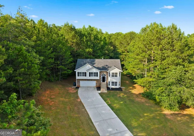 Photo 2 of Single family home for sale at 210 Coldwater Dr, Covington, GA 30016 | MLS# 10825334 | Listing updated on 2026-10-10