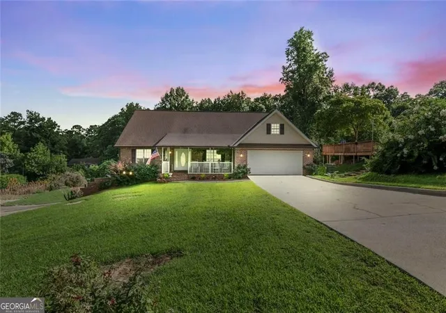 Photo 2 of Single family home for sale at 144 Bobs Dr, Mableton, GA 30126 | MLS# 10694417 | Listing updated on 2026-09-12