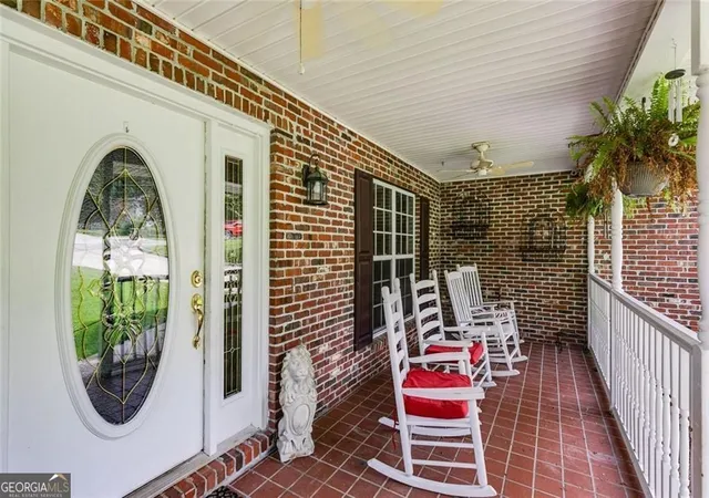 Photo 4 of Single family home for sale at 144 Bobs Dr, Mableton, GA 30126 | MLS# 10694417 | Listing updated on 2026-09-30