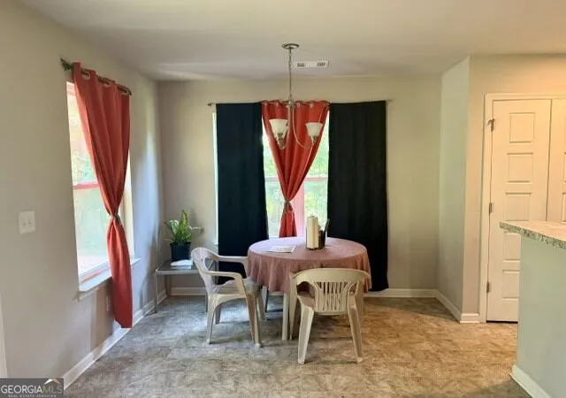 Photo 3 of Sale Pending at 3555 Silver Mist Cir, Gainesville, GA 30507 | MLS# 10830386 | Listing updated on 2026-08-25