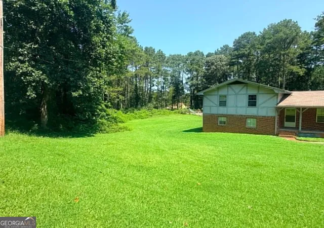 3rd image of 1608 Stephenson Rd, Lithonia, GA 30058 | MLS# 10824456