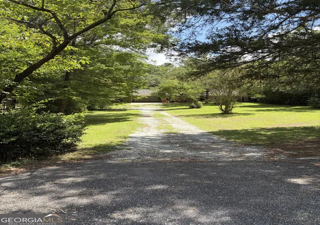 2nd image of 5400 Holland Dr, Columbus, GA 31909 | MLS# 10810372