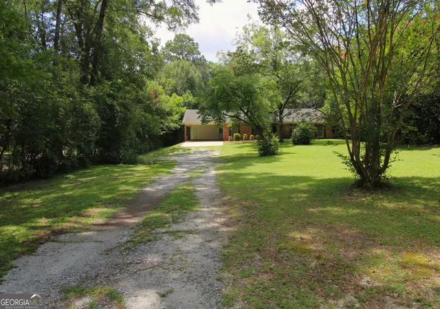 3rd image of 5400 Holland Dr, Columbus, GA 31909 | MLS# 10810372