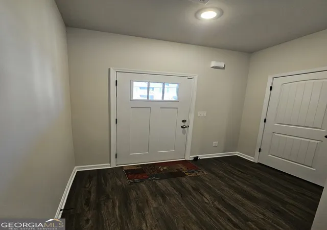Photo 3 of Sale Pending at 171 White Mountain Pass, Mcdonough, GA 30252 | MLS# 10656608 | Listing updated on 2026-01-23