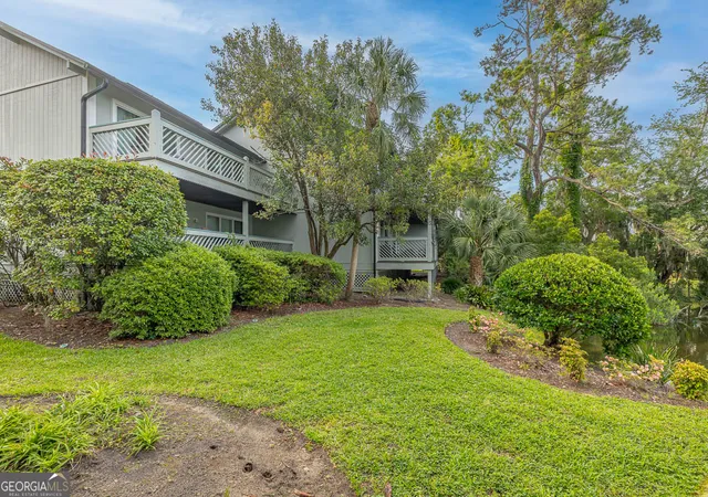 2nd image of 100 Blair Rd, St. Simons, GA 31522