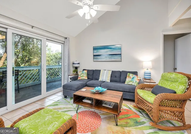 3rd image of 100 Blair Rd, St. Simons, GA 31522