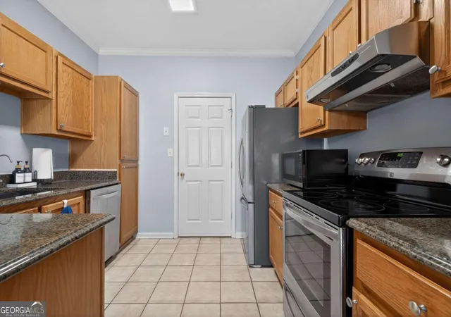 5th image of 105 Vinings Forest Cir Se, Smyrna, GA 30080 | MLS# 10734263
