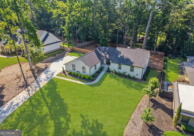 Photo 2 of Single family home for sale at 514 Dogwood Cir, Norcross, GA 30071 | MLS# 10804996 | Listing updated on 2026-09-03