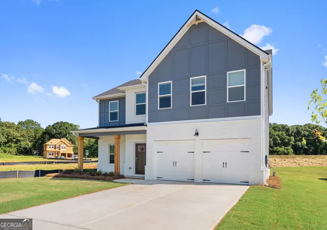 Photo 1 of Sale Pending at 36 Faulkner Cir, Social Circle, GA 30025 | MLS# 10756254 | Listing updated on 2026-08-17