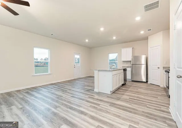 4th image of 110 Howell Dr, Villa Rica, GA 30180 | MLS# 10817841