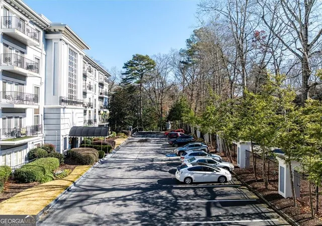 Homes for sale in Atlanta, GA | 3201 Lenox Rd #19, Atlanta, GA 30324 | MLS# 10682322