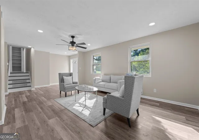 Photo 3 of Single family home for sale at 3527 Mount Vernon Dr, Augusta, GA 30906 | MLS# 10824481 | Listing updated on 2026-08-24
