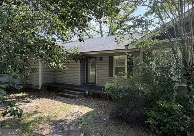 Photo 1 of Single family home for sale at 2301 Youmans St, Tifton, GA 31794 | MLS# 10832983 | Listing updated on 2026-10-04
