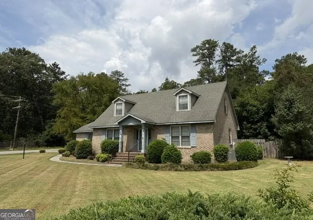 Photo 3 of Single family home for sale at 324 Lumpkin St, Thomson, GA 30824 | MLS# 10834335 | Listing updated on 2026-09-14