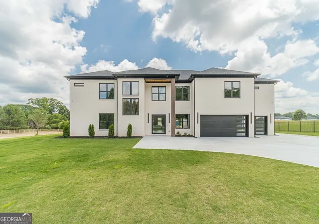 3rd image of 3579 New Hope Rd, Dacula, GA 30019 | MLS# 10805094