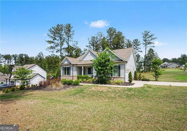 Photo 3 of Single family home for sale at 2304 Margaux Ct, Monroe, GA 30656 | MLS# 10811663 | Listing updated on 2026-08-19