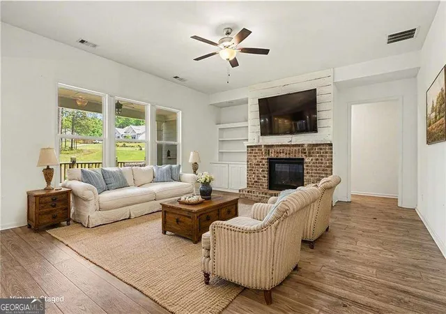 Photo 4 of Single family home for sale at 2304 Margaux Ct, Monroe, GA 30656 | MLS# 10811663 | Listing updated on 2026-08-19