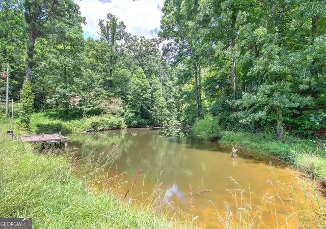 Photo 3 of Sale Pending at 168 Oak Hollow Rd Se, Cartersville, GA 30121 | MLS# 10797962 | Listing updated on 2026-09-07