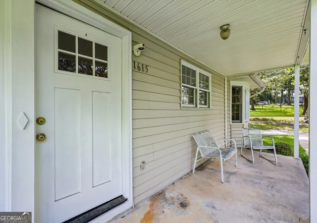 Photo 4 of Sale Pending at 1615 New Hope Rd, Lawrenceville, GA 30045 | MLS# 10811796 | Listing updated on 2026-08-17