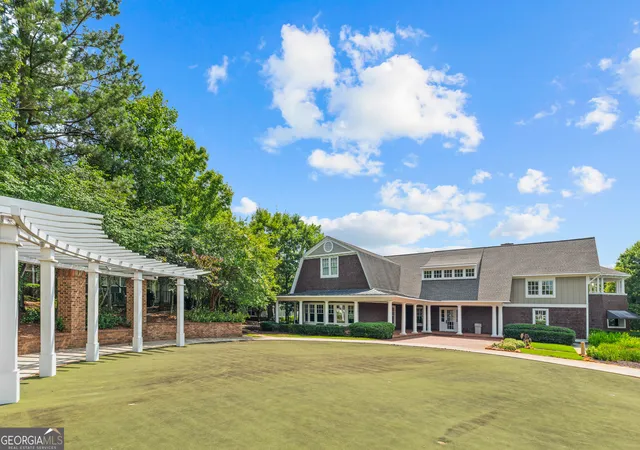 2nd image of 1035 Barnett Shls Rd, Athens, GA 30605