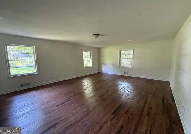 Photo 3 of Single family home for sale at 4157 E Chapel Hill Rd, Douglasville, GA 30135 | MLS# 10824059 | Listing updated on 2026-09-04