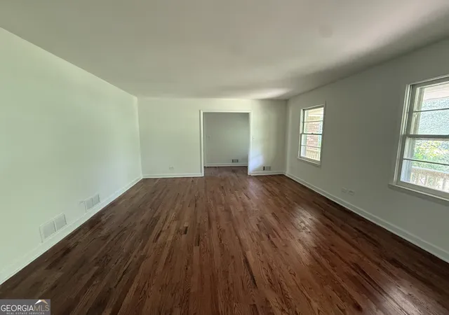 Photo 4 of Single family home for sale at 4157 E Chapel Hill Rd, Douglasville, GA 30135 | MLS# 10824059 | Listing updated on 2026-09-04