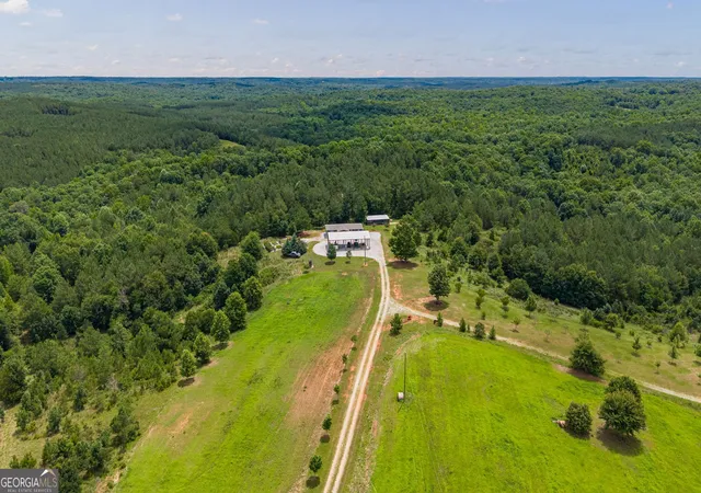 Homes for sale in Comer, GA | 2286 Duffell Martin Rd, Comer, GA 30629 | MLS# 10796482