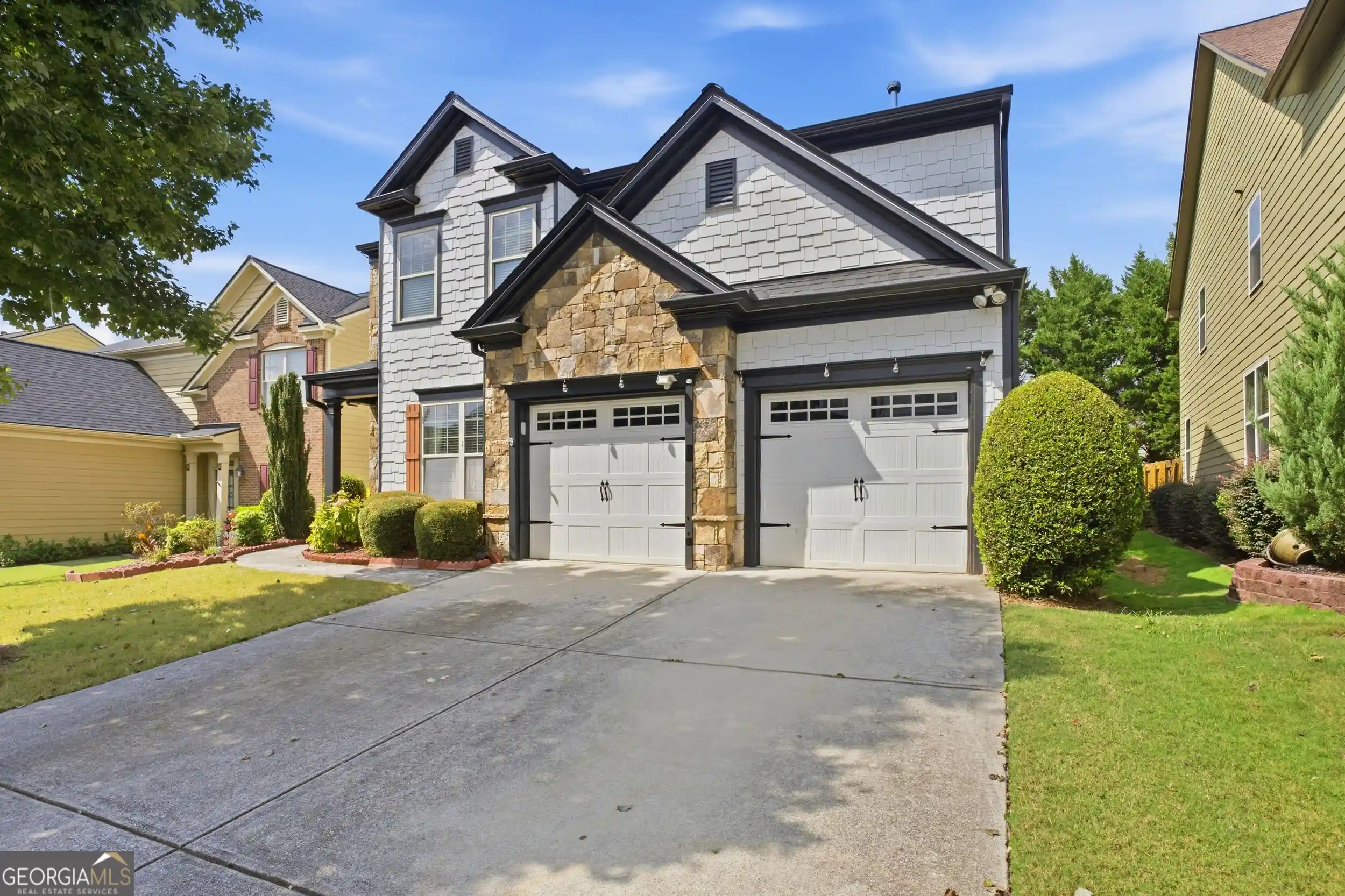 Photo 1 of Single family home for sale at 5765 White Crk Run, Cumming, GA 30040 | MLS# 10852112 | Listing updated on 2026-10-16