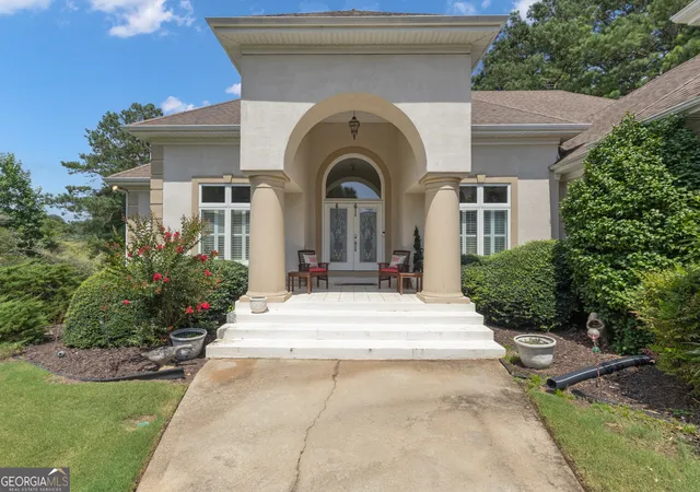 Photo 3 of Single family home for sale at 110 Carnoustie Wy, Fayetteville, GA 30215 | MLS# 10804367 | Listing updated on 2026-09-21