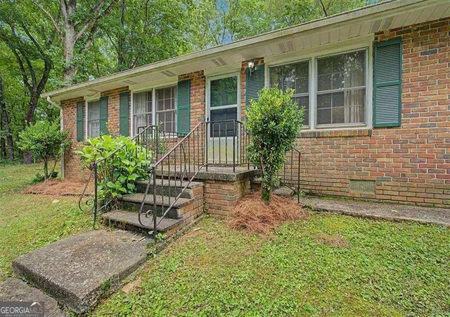 2nd image of 1230 Red Bud Dr, Marietta, GA 30062 | MLS# 10787440