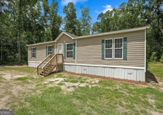 Photo 3 of Single family home for sale at 64 Sierra Rd Ext, Jesup, GA 31545 | MLS# 10773495 | Listing updated on 2026-06-29