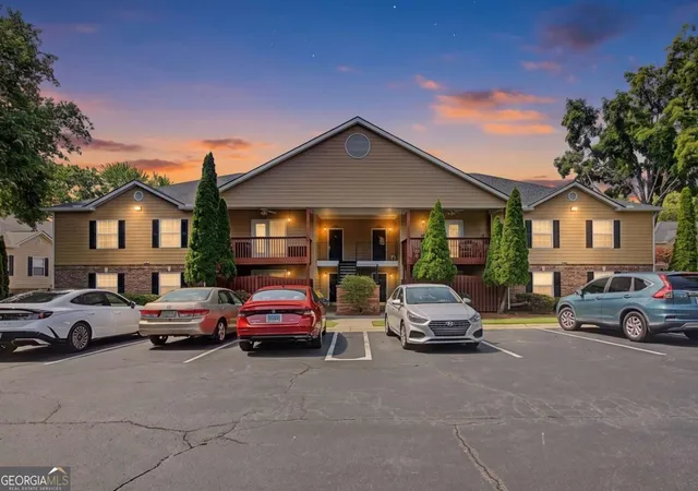 1st image of 706 Brighton Pt, Sandy Springs, GA 30328 | MLS# 10809398