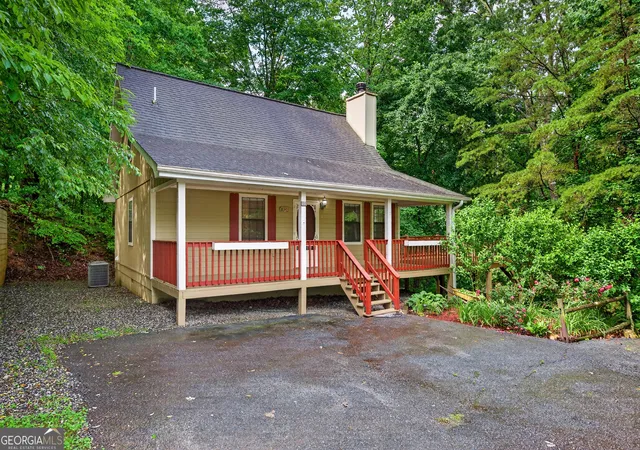 5th image of 131 April Ln, Blairsville, GA 30512 | MLS# 10774985
