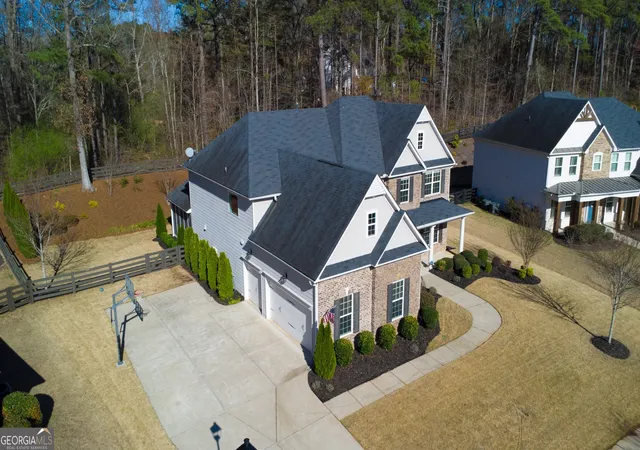 Photo 3 of Single family home for sale at 6660 Canyon Cvs, Cumming, GA 30028 | MLS# 10711930 | Listing updated on 2026-08-28