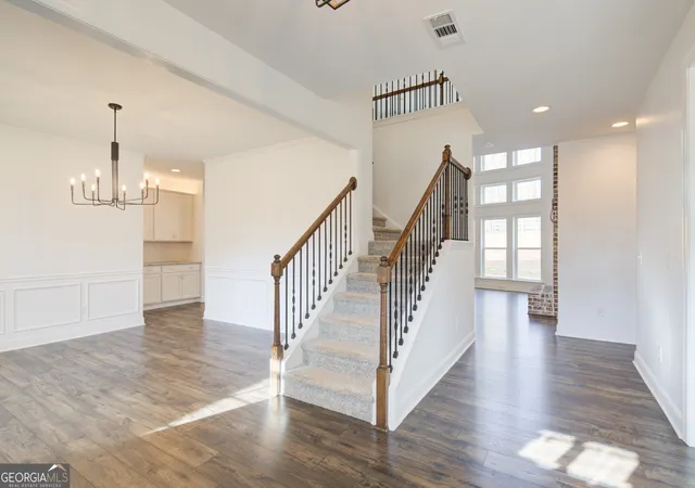 Photo 3 of Single family home for sale at 6660 Canyon Cvs, Cumming, GA 30028 | MLS# 10711930 | Listing updated on 2026-08-28