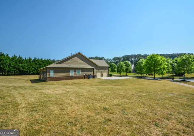 Photo 52 of Single family home for sale at 125 Haddonstone Dr, Fayetteville, GA 30215 | MLS# 10742323 | Listing updated on 2026-08-17