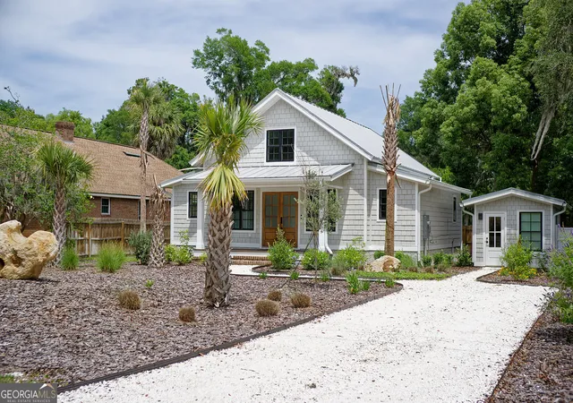 2nd image of 202 Bartlett St, Saint Marys, GA 31558 | MLS# 10774933
