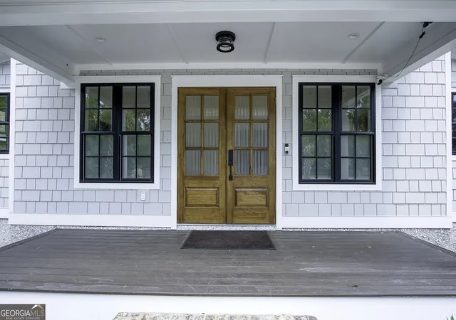 Photo 3 of Single family home for sale at 202 Bartlett St, Saint Marys, GA 31558 | MLS# 10774933 | Listing updated on 2026-06-13