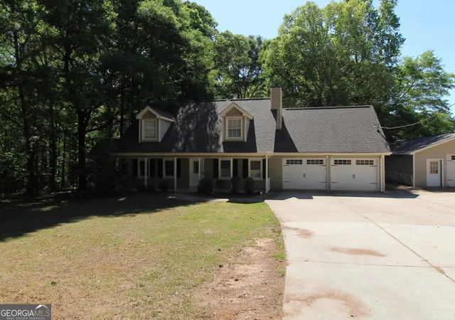 Photo 3 of Single family home for sale at 1593 Highway 82, Winder, GA 30680 | MLS# 10733633 | Listing updated on 2026-09-13