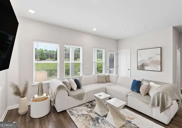 Photo 3 of Townhouse for sale at 6208 Ocmulgee River Ln Se, Smyrna, GA 30126 | MLS# 10771971 | Listing updated on 2026-08-11