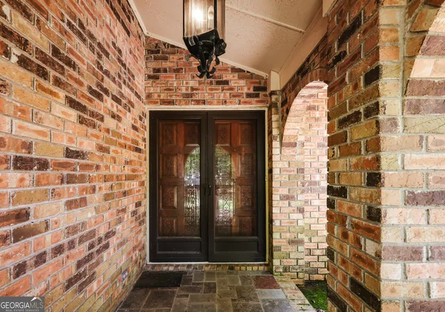 Photo 2 of Single family home for sale at 320 Kings Rd, Athens, GA 30606 | MLS# 10804653 | Listing updated on 2026-09-15