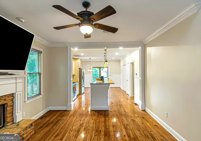 Photo 4 of Single family home for sale at 1333 Eubanks Ave, Atlanta, GA 30344 | MLS# 10789398 | Listing updated on 2026-08-10