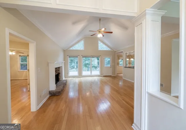 3rd image of 220 Youngs Cir, Fayetteville, GA 30215 | MLS# 10806424